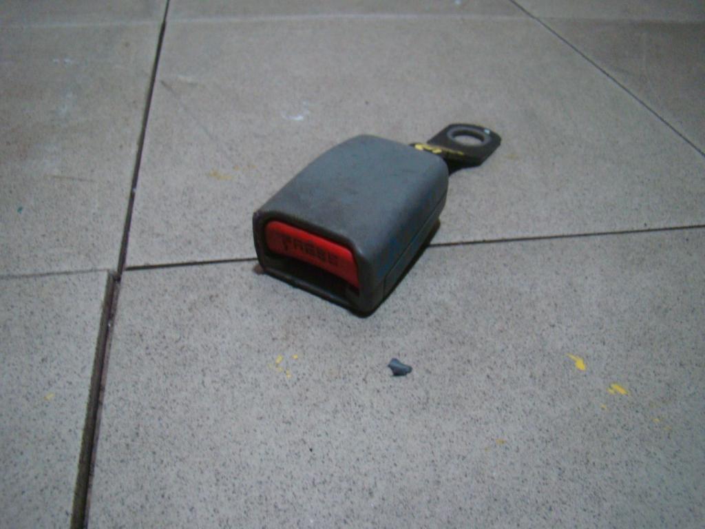 Ответная часть ремня безопасности, 500 рублей, Пермь