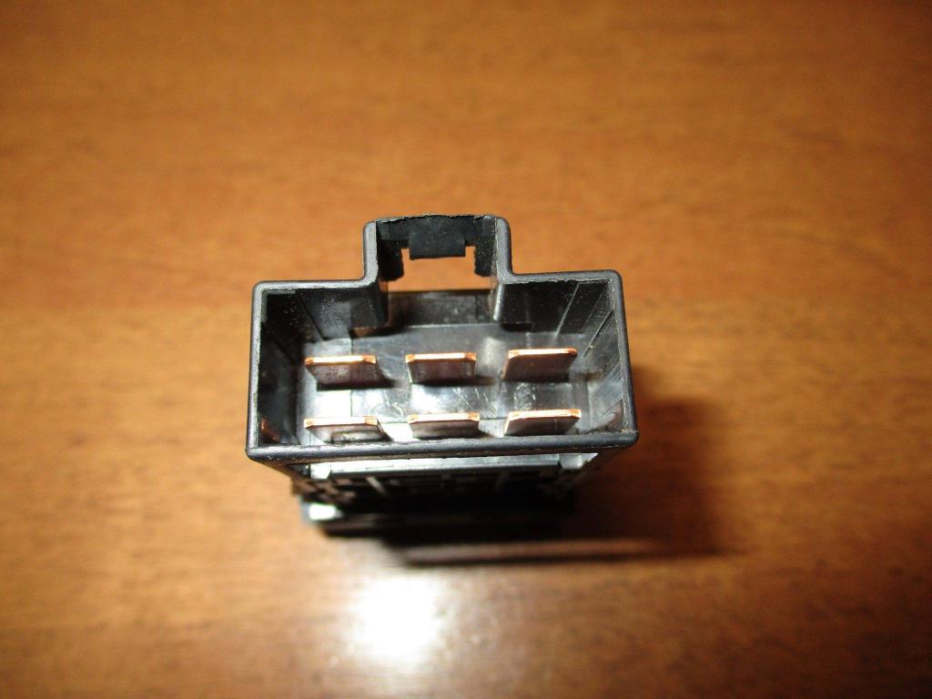 Кнопка обогрева заднего стекла, 500 рублей, Пермь