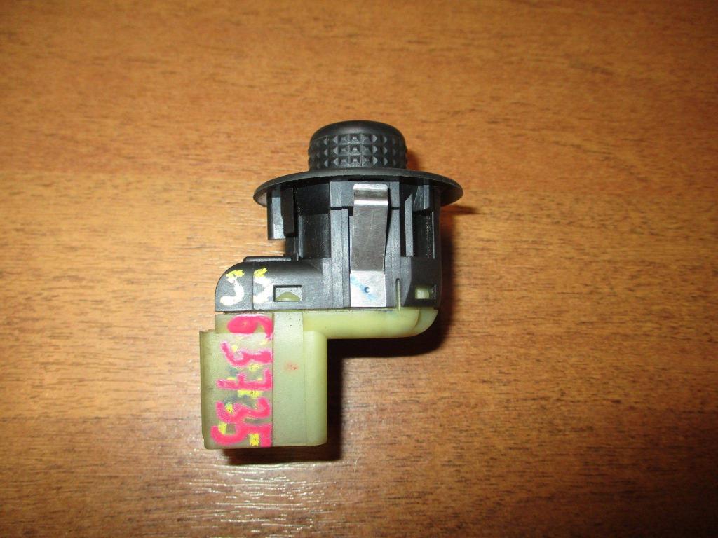 Переключатель регулировки зеркала, 500 рублей, Пермь