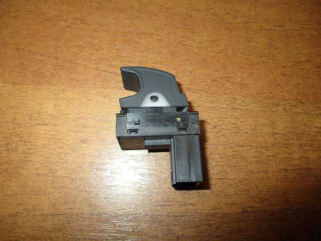 Кнопка открывания лючка бензобака, 500 рублей, Пермь