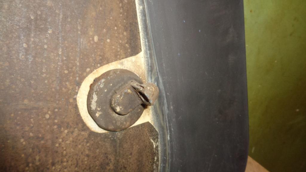 Стекло кузовное открывающееся правое, 1500 рублей, Пермь