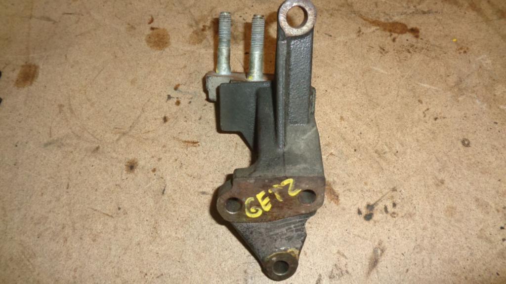 Кронштейн двигателя правый, 800 рублей, Пермь