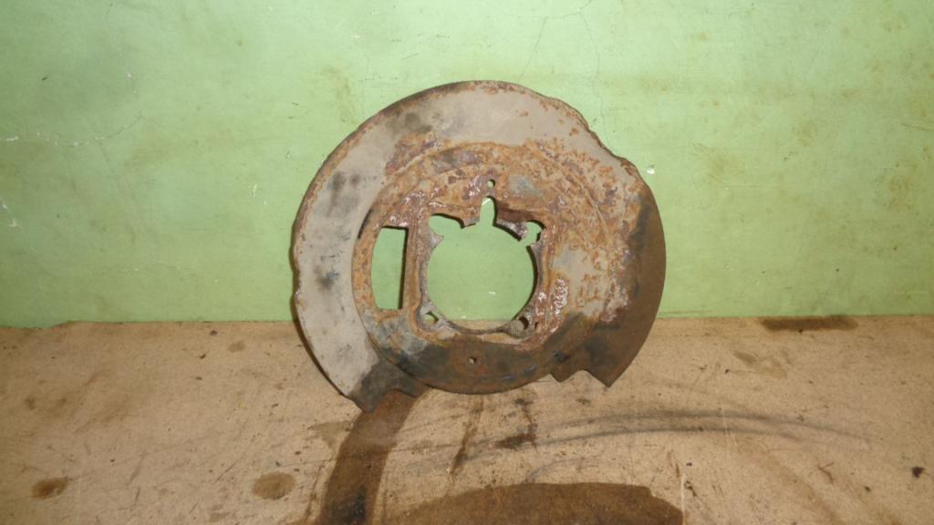 Щит опорный задний правый, 1000 рублей, Пермь