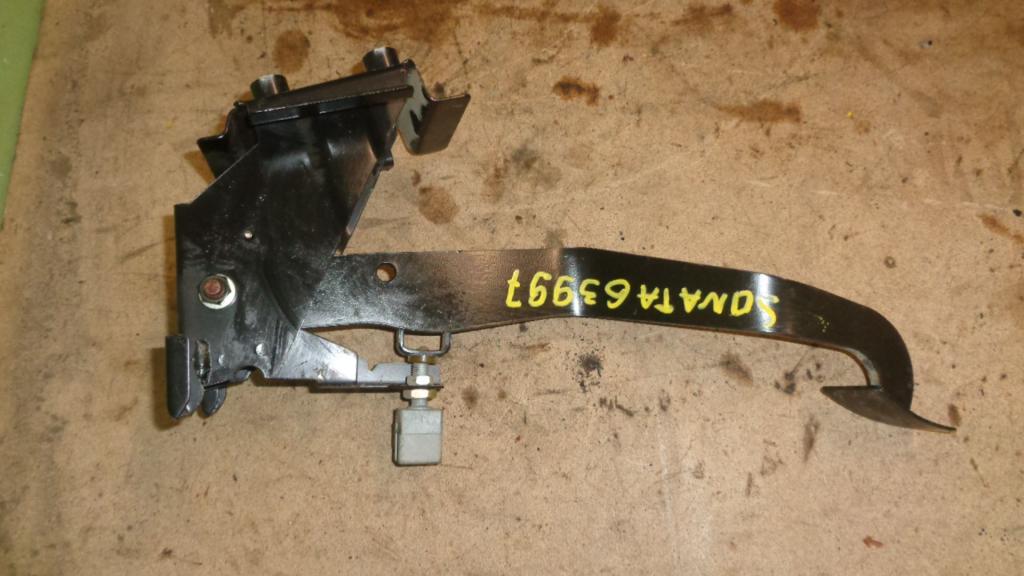 Педаль тормоза, 500 рублей, Пермь