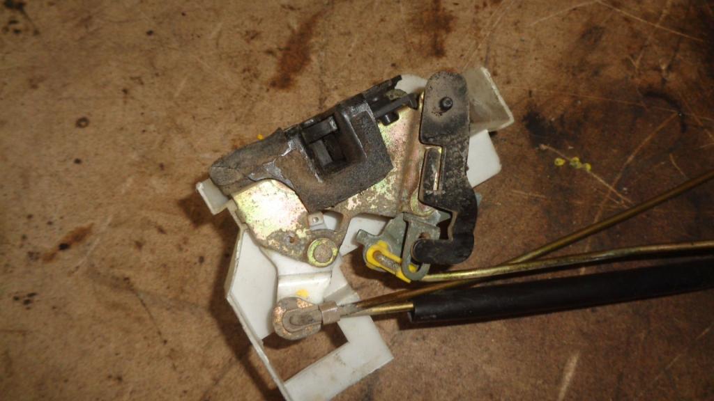 Замок двери задней правой, 500 рублей, Пермь