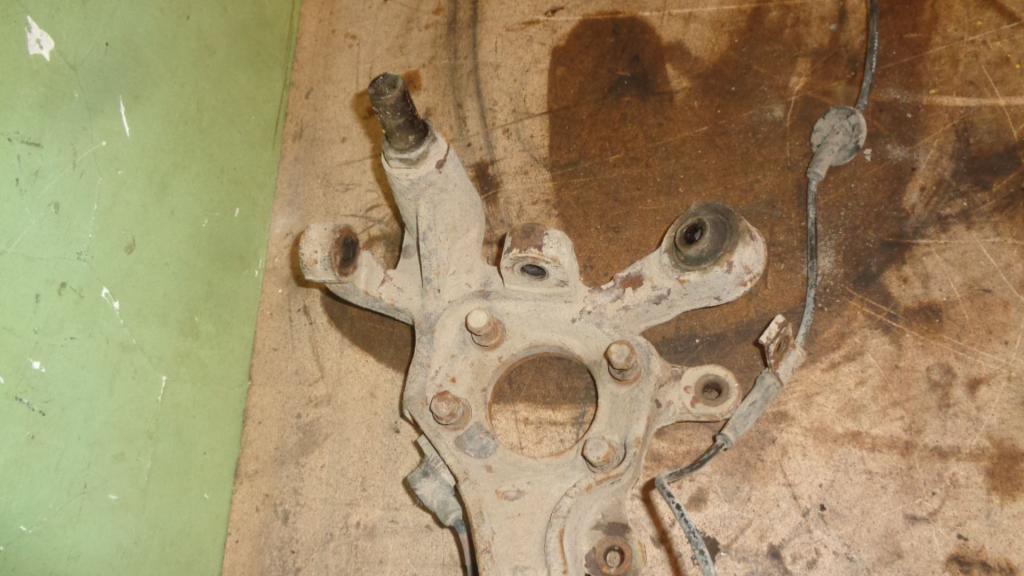 Кулак поворотный задний правый, 1500 рублей, Пермь