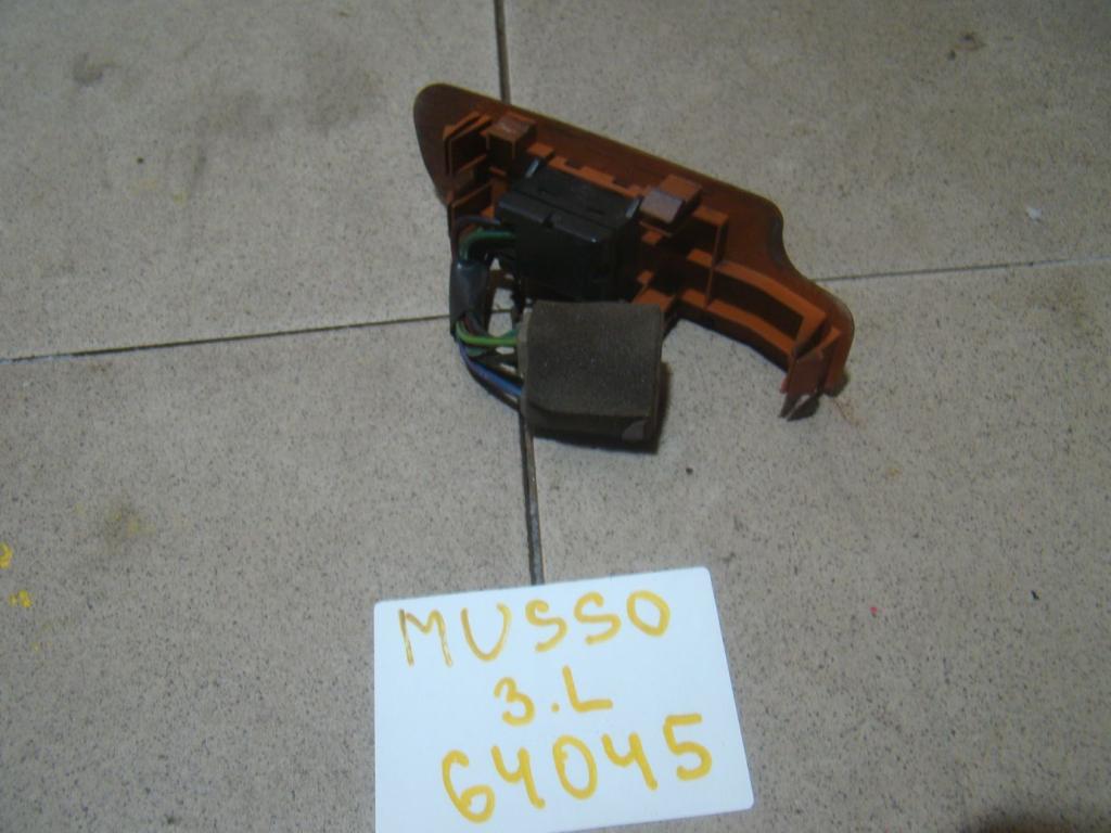 Кнопка стеклоподъемника, 500 рублей, Пермь