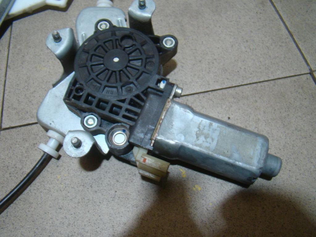 Стеклоподъемник задний правый, 1100 рублей, Пермь