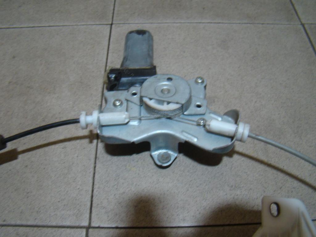 Стеклоподъемник задний правый, 1100 рублей, Пермь