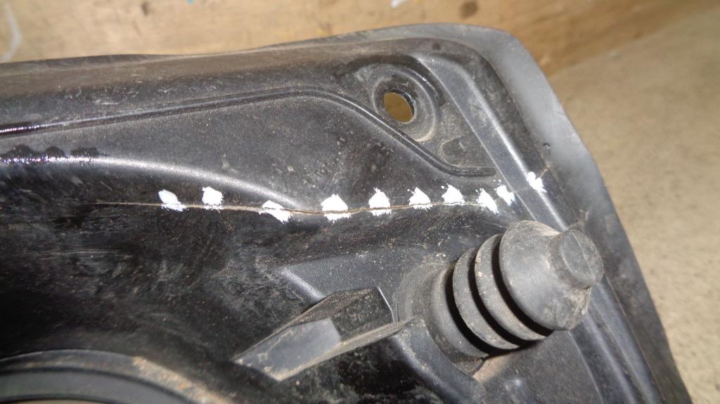 Ниша лючка бензобака, 2000 рублей, Пермь