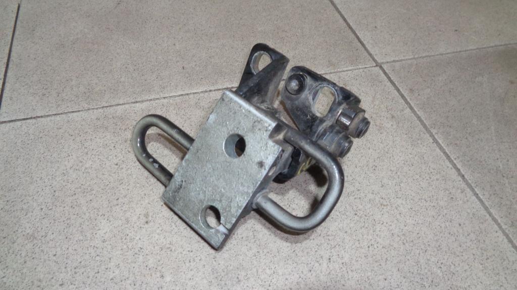 Петля двери задней правой нижняя, 500 рублей, Пермь