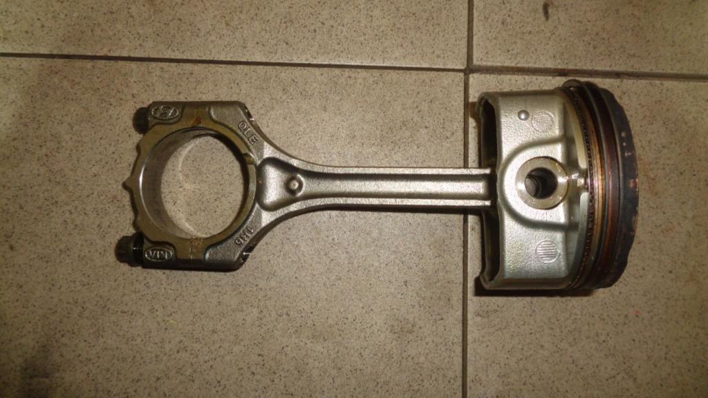 Поршень с шатуном, 3000 рублей, Пермь