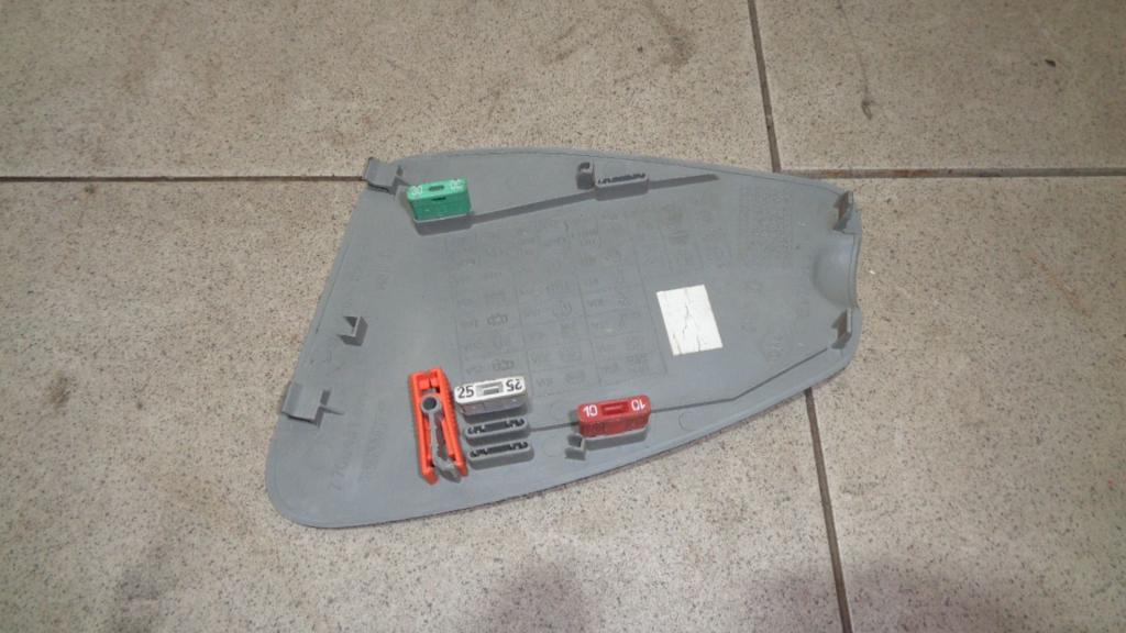 Крышка блока предохранителей, 500 рублей, Пермь