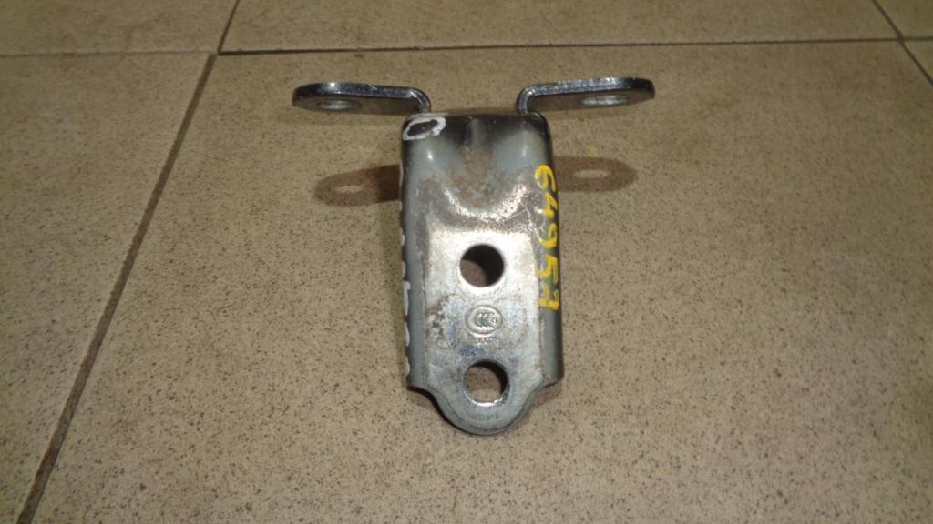 Петля двери задней левой нижняя, 500 рублей, Пермь