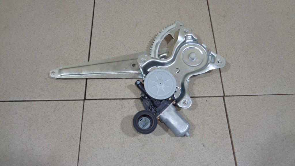 Стеклоподъемник задний правый, 2600 рублей, Пермь