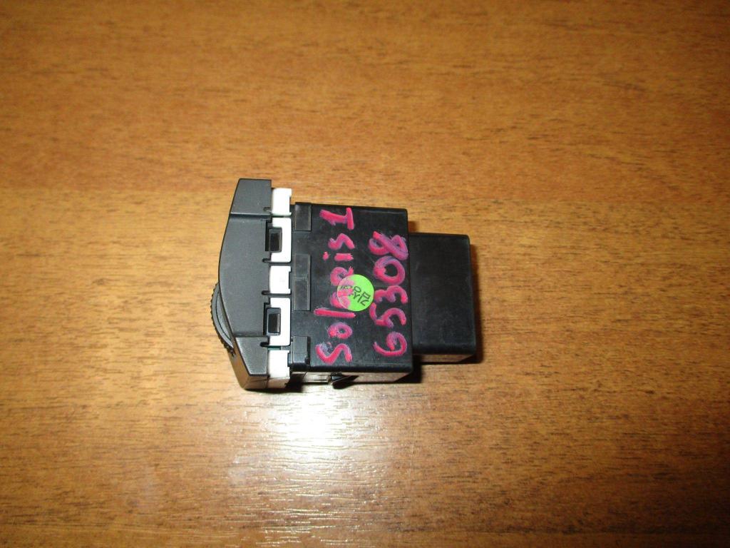 Кнопка корректора фар, 500 рублей, Пермь