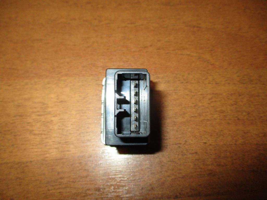 Кнопка корректора фар, 500 рублей, Пермь