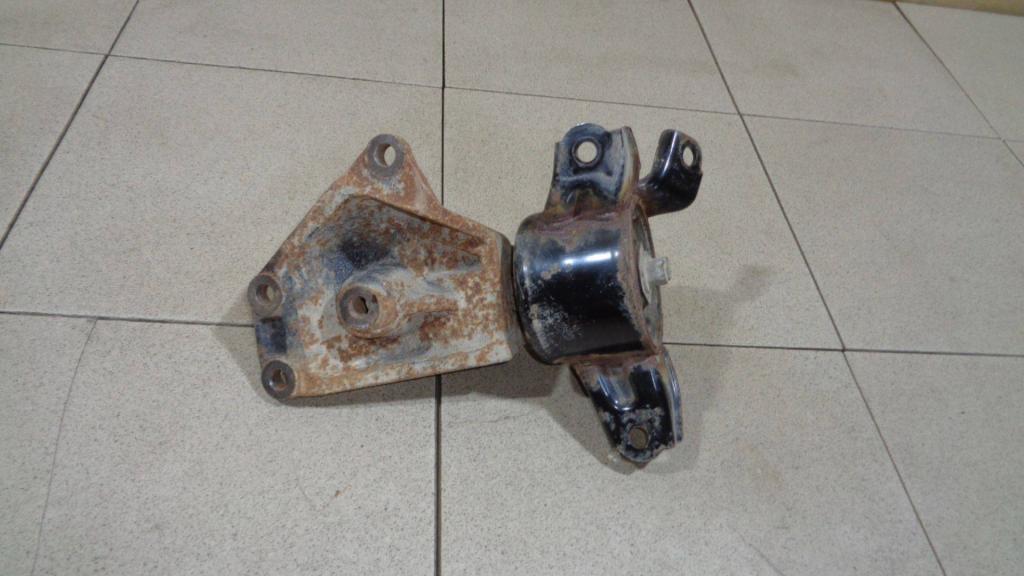 Опора КПП левая, 1500 рублей, Пермь