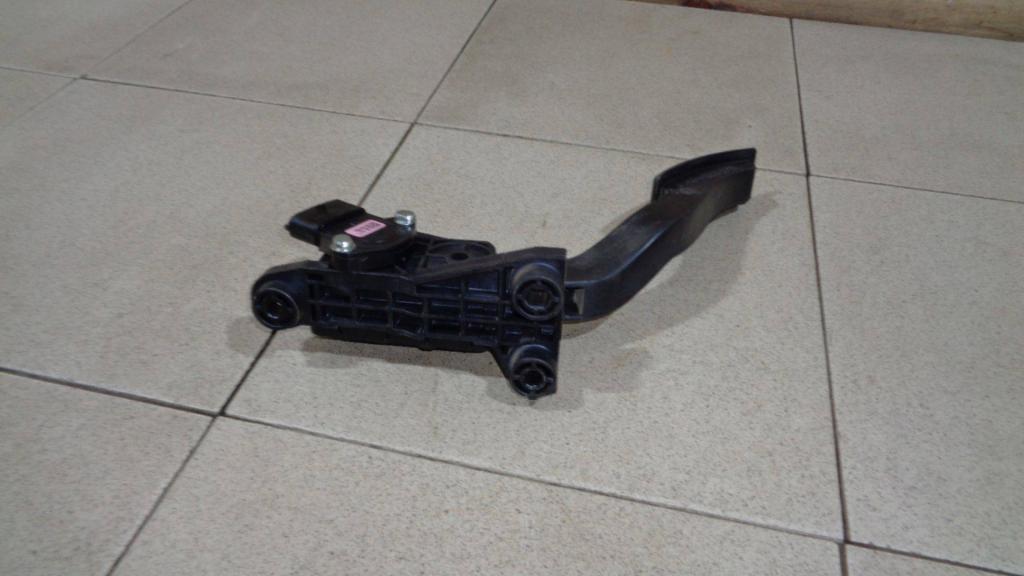 Педаль газа, 800 рублей, Пермь