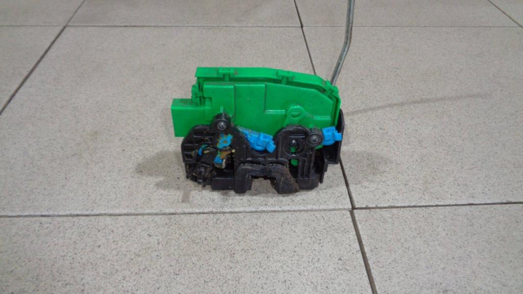 Замок двери задней правой, 1000 рублей, Пермь