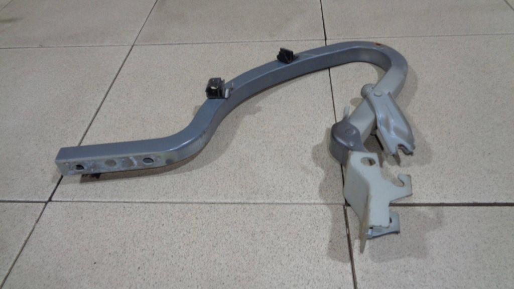 Петля крышки багажника, 800 рублей, Пермь