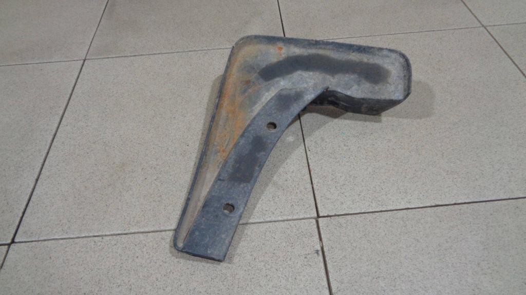 Брызговик задний левый, 500 рублей, Пермь