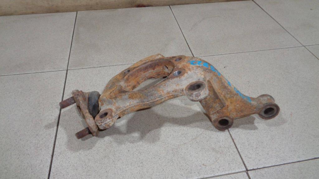 Кулак поворотный передний правый, 2500 рублей, Пермь