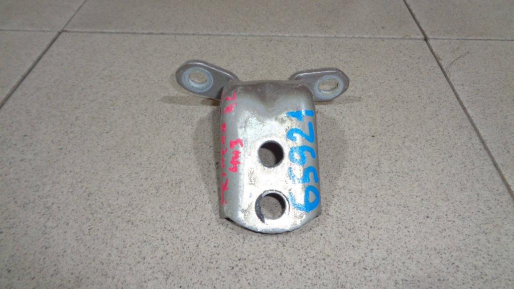 Петля двери задней левой нижняя, 500 рублей, Пермь