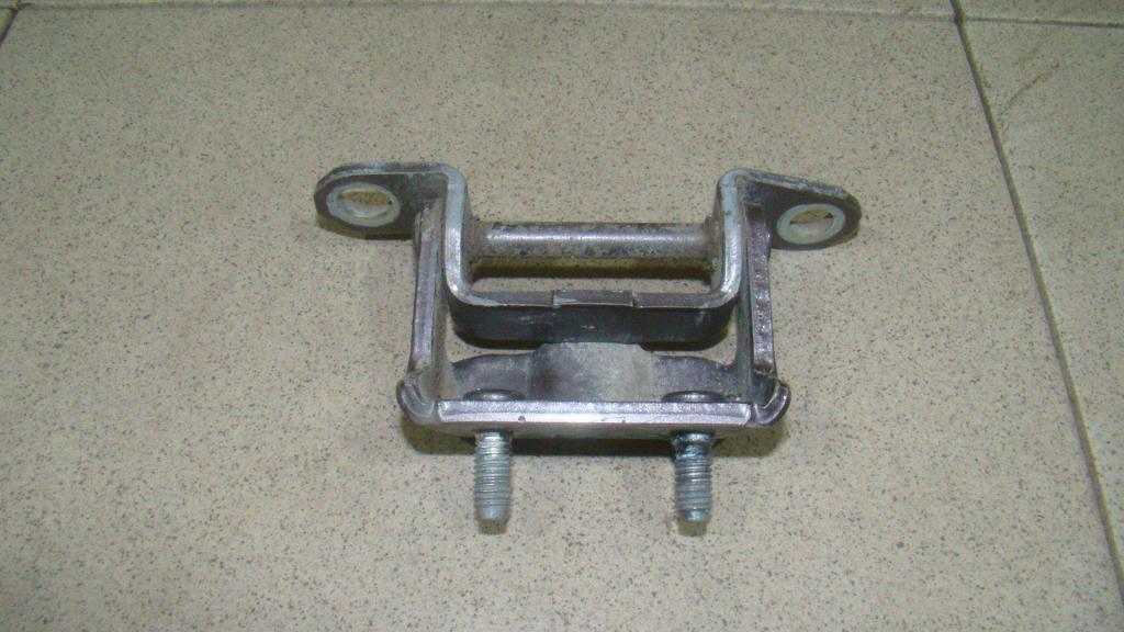 Петля двери задней левой верхняя, 500 рублей, Пермь