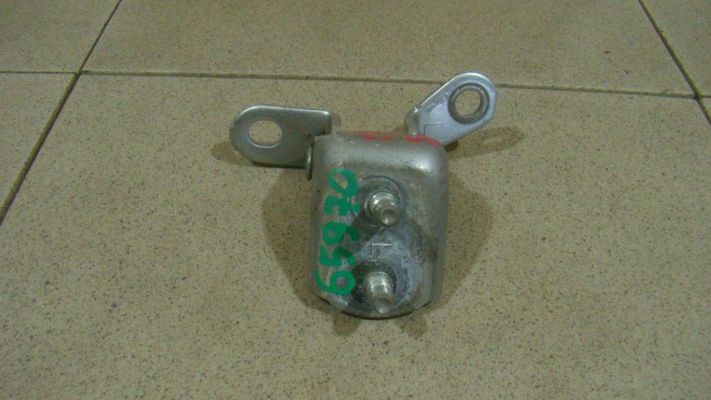 Петля двери задней левой верхняя, 500 рублей, Пермь