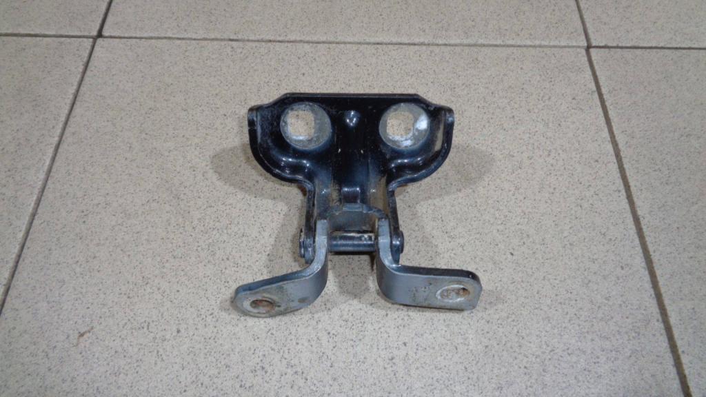 Петля двери задней правой верхняя, 500 рублей, Пермь