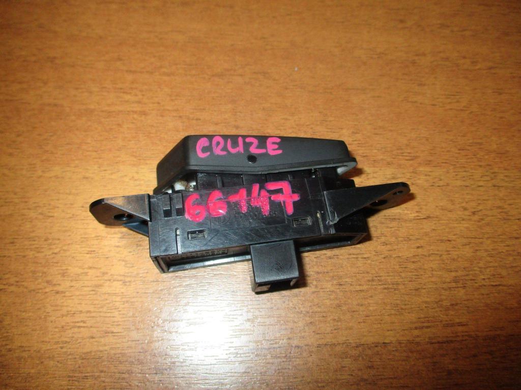 Кнопка центрального замка, 500 рублей, Пермь