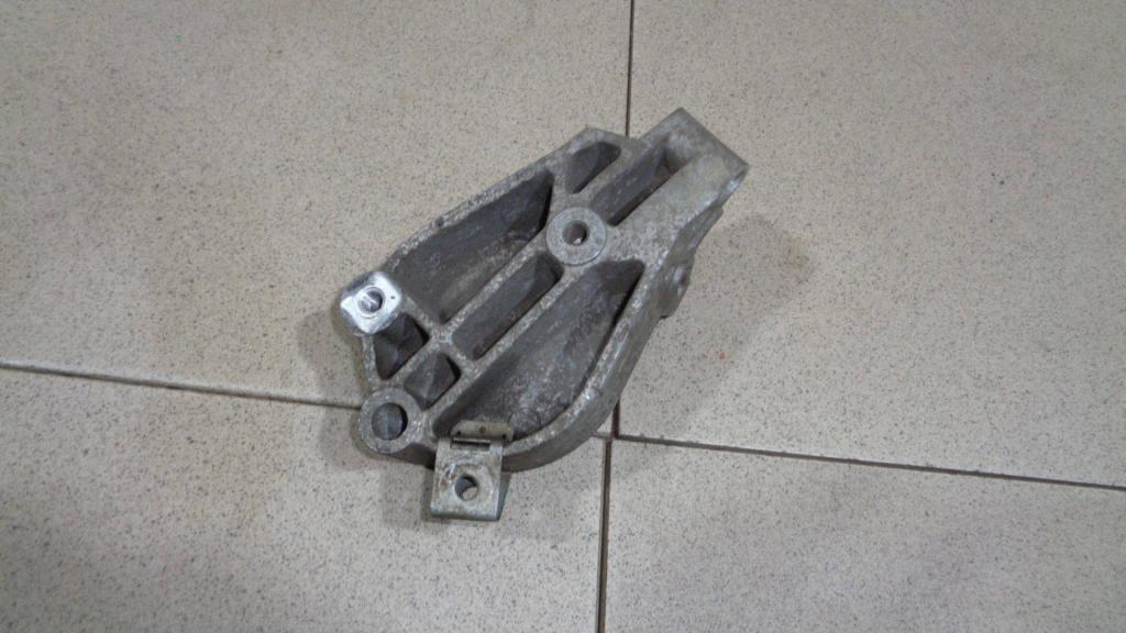 Кронштейн гидроусилителя, 500 рублей, Пермь