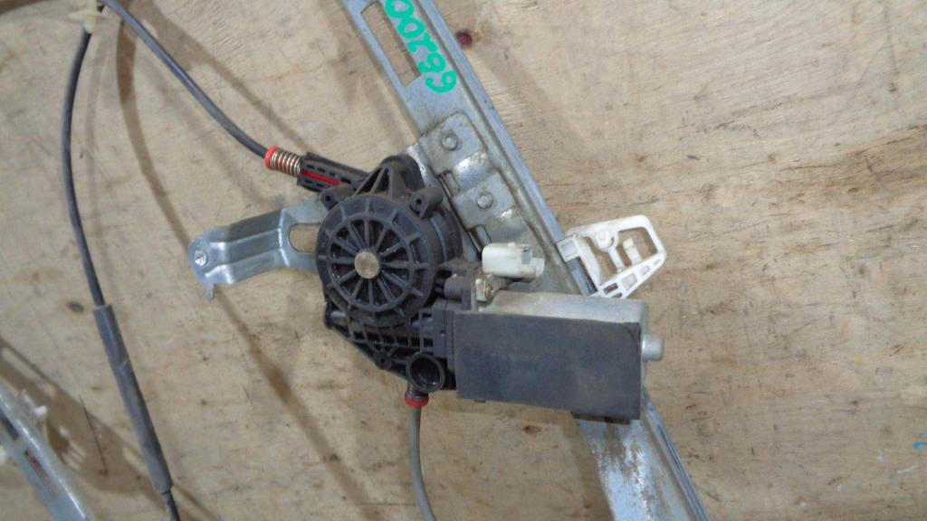 Стеклоподъемник передний левый, 3600 рублей, Пермь