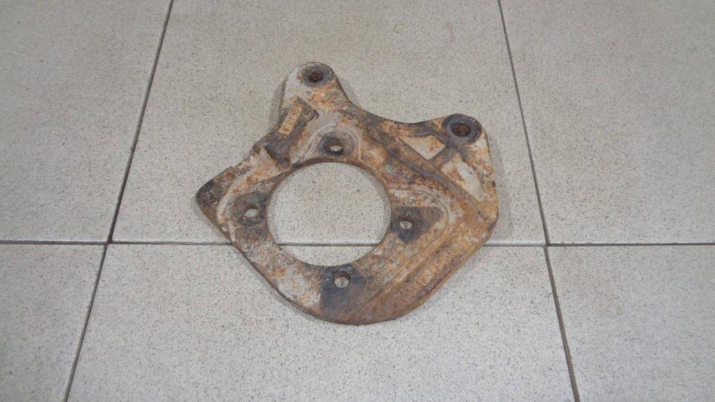 Скоба суппорта заднего правого, 500 рублей, Пермь