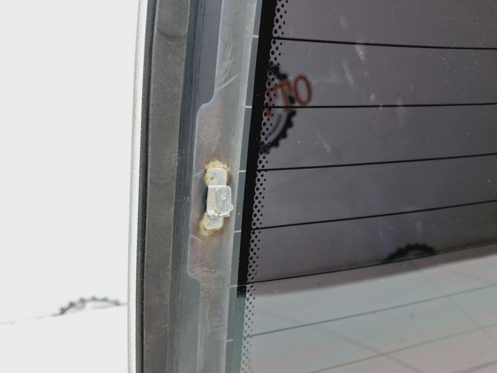 Стекло заднее, 2500 рублей, Пермь