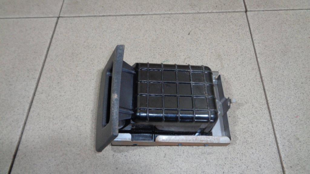 Пепельница передняя, 500 рублей, Пермь