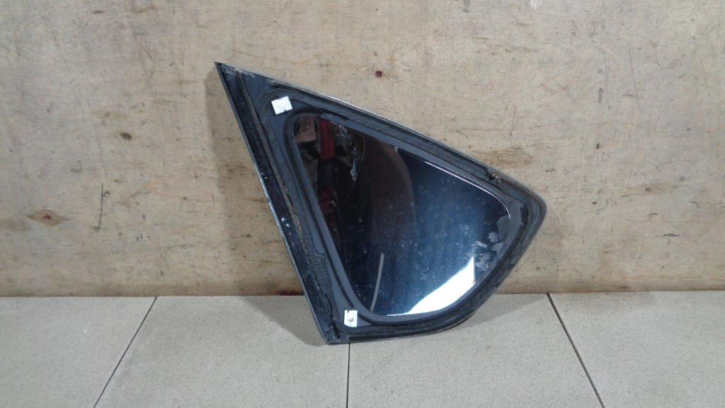 Стекло кузовное глухое правое, 1000 рублей, Пермь