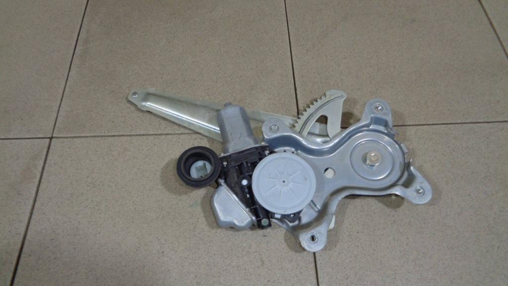 Стеклоподъемник задний левый, 1000 рублей, Пермь