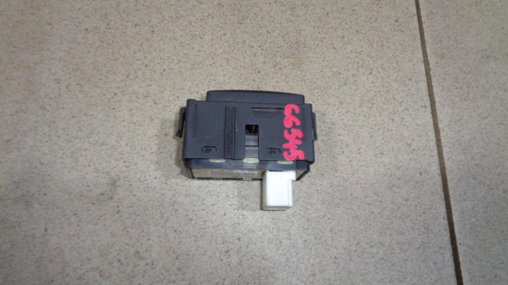 Кнопка стеклоподъемника, 2600 рублей, Пермь