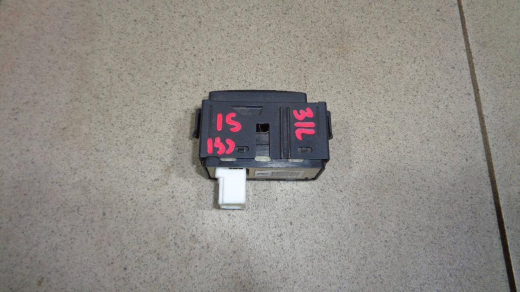 Кнопка стеклоподъемника, 2600 рублей, Пермь