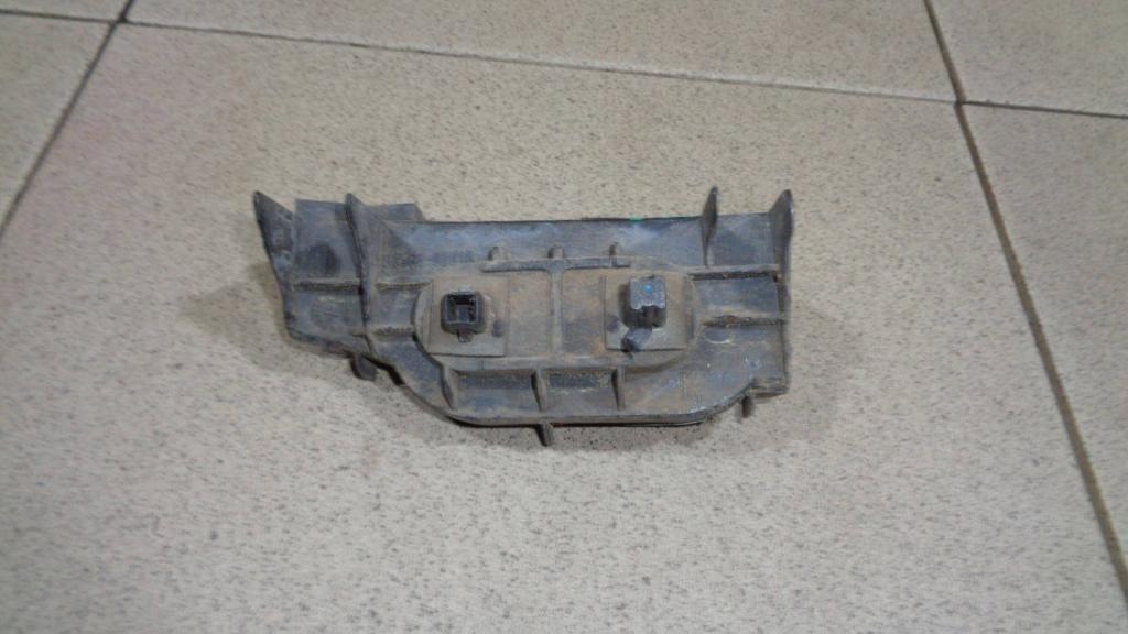 Кронштейн заднего бампера правый, 500 рублей, Пермь