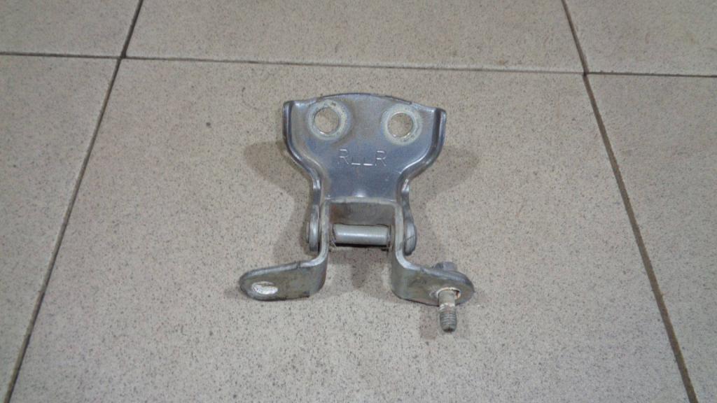 Петля двери задней левой нижняя, 500 рублей, Пермь