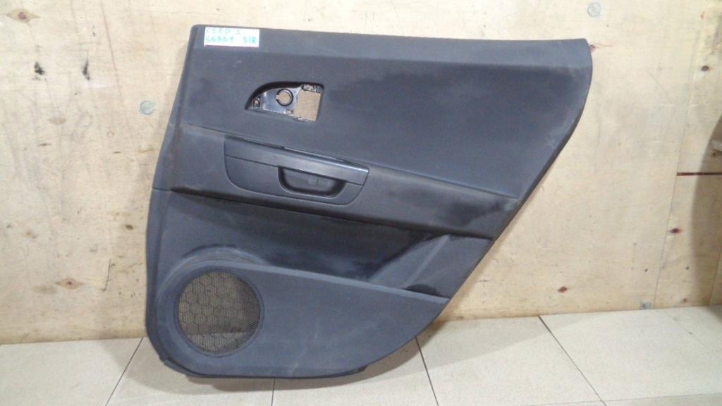 Обшивка двери задней правой, 1500 рублей, Пермь