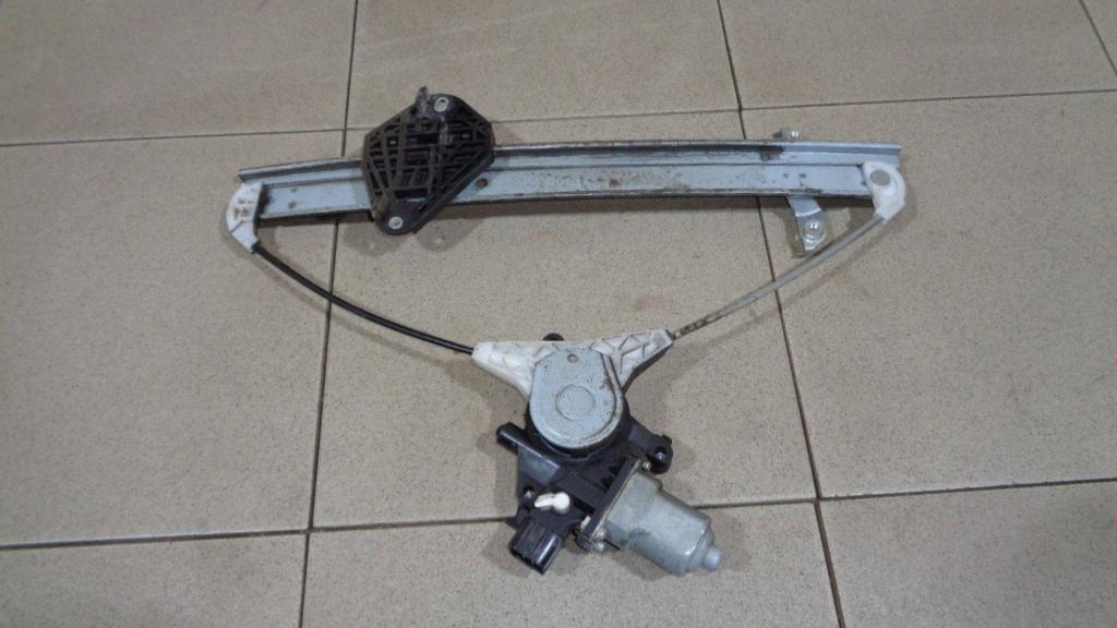 Стеклоподъемник задний правый, 1000 рублей, Пермь