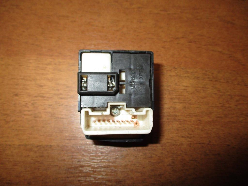 Переключатель регулировки зеркала, 500 рублей, Пермь