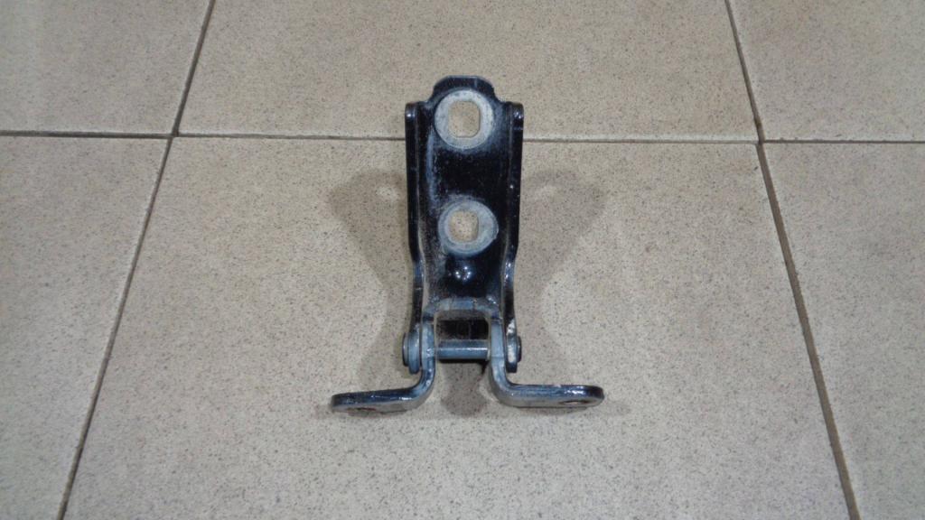 Петля двери задней левой нижняя, 500 рублей, Пермь