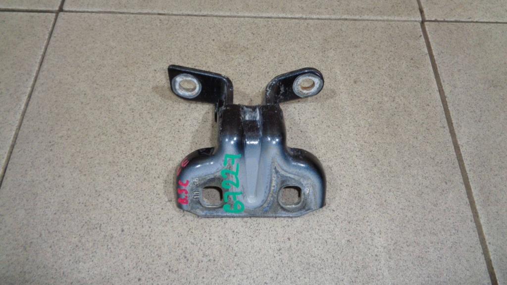 Петля двери задней левой верхняя, 500 рублей, Пермь