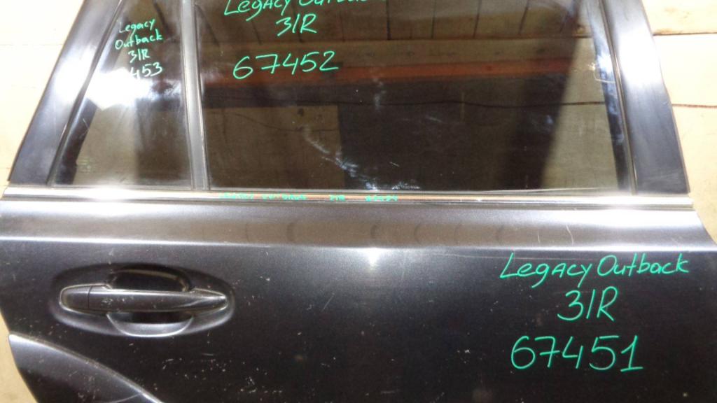 Накладка стекла заднего правого, 1000 рублей, Пермь