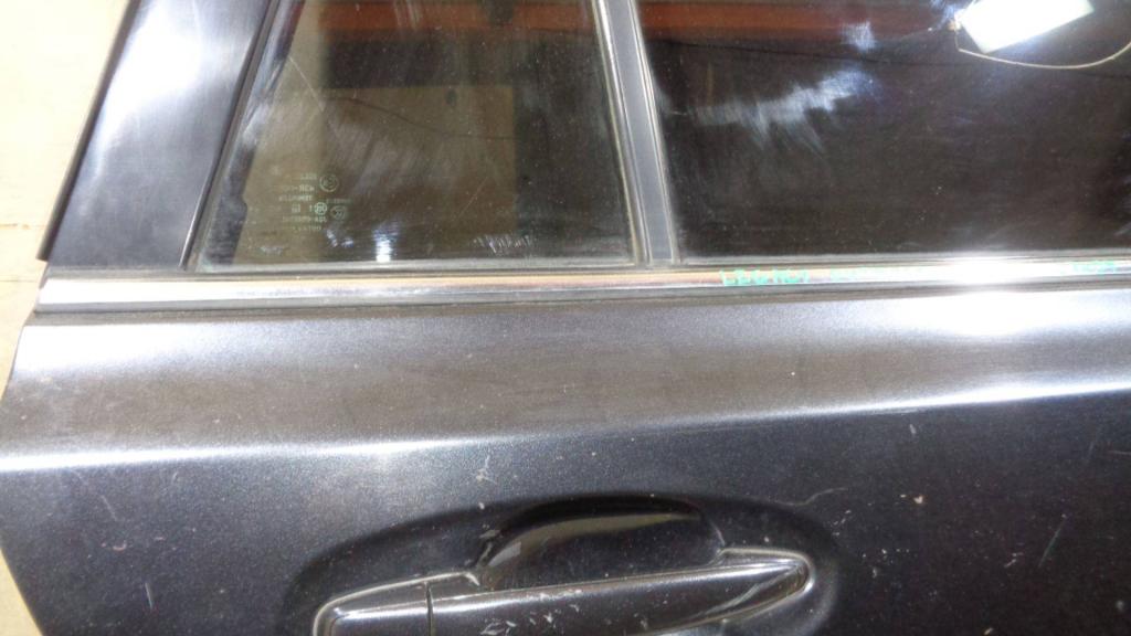 Накладка стекла заднего правого, 1000 рублей, Пермь